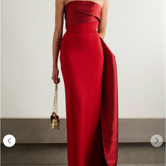 Solace London Red Evening Gown - Picture 2 of 4